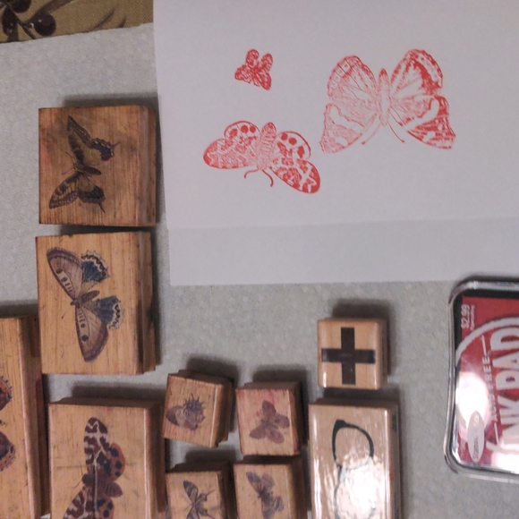 Stamps and ink (butterflies) - Picture 4 of 6
